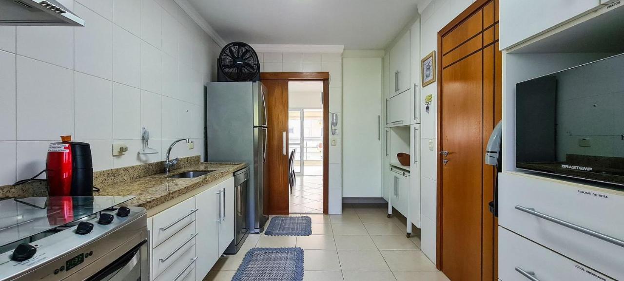Apartamento Mirante Astúrias - varanda gourmet de frente para a praia da Astúrias no Guarujá Exterior foto